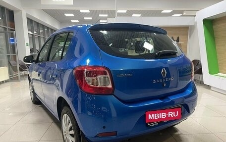 Renault Sandero II рестайлинг, 2016 год, 690 000 рублей, 7 фотография