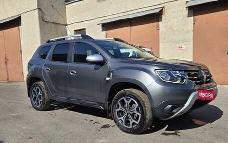 Renault Duster, 2022 год, 2 300 000 рублей, 10 фотография