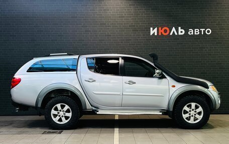 Mitsubishi L200 IV рестайлинг, 2006 год, 1 370 000 рублей, 4 фотография