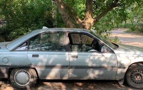 Opel Omega A, 1988 год, 130 000 рублей, 3 фотография