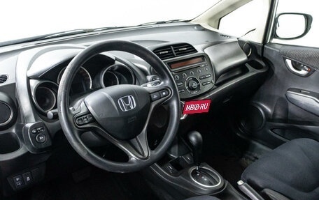 Honda Jazz II рестайлинг, 2012 год, 949 000 рублей, 11 фотография