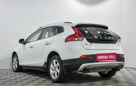 Volvo V40 II рестайлинг, 2013 год, 1 400 000 рублей, 6 фотография