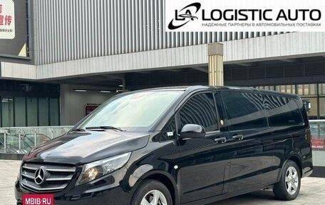 Mercedes-Benz Vito, 2019 год, 4 000 000 рублей, 11 фотография