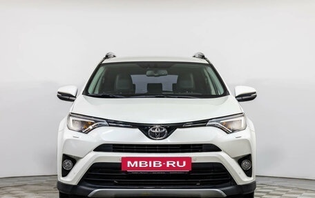 Toyota RAV4, 2018 год, 2 499 000 рублей, 2 фотография