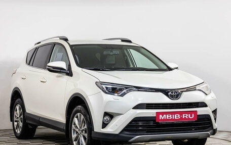 Toyota RAV4, 2018 год, 2 499 000 рублей, 3 фотография