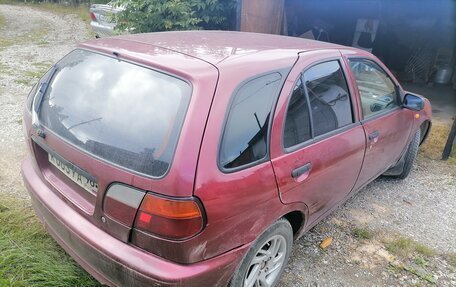 Nissan Almera, 1997 год, 200 000 рублей, 3 фотография