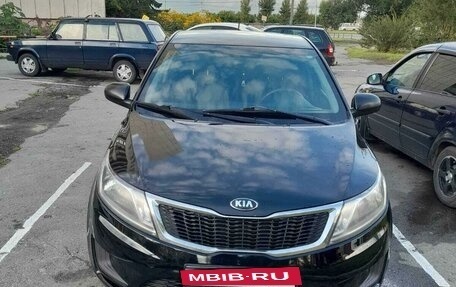 KIA Rio III рестайлинг, 2013 год, 750 000 рублей, 3 фотография