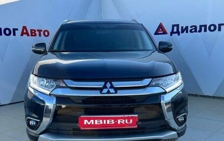 Mitsubishi Outlander III рестайлинг 3, 2018 год, 2 561 000 рублей, 2 фотография