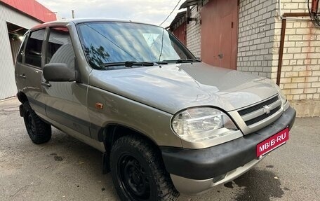 Chevrolet Niva I рестайлинг, 2009 год, 495 000 рублей, 3 фотография