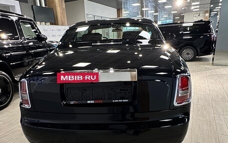 Rolls-Royce Phantom VII рестайлинг, 2010 год, 29 000 000 рублей, 7 фотография