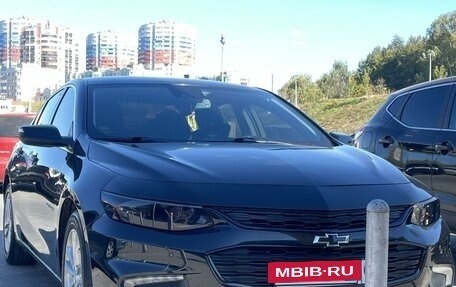 Chevrolet Malibu IX, 2017 год, 1 690 000 рублей, 14 фотография