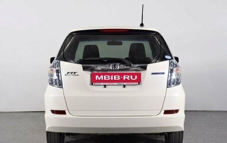 Honda Fit Shuttle I рестайлинг, 2013 год, 1 248 000 рублей, 4 фотография