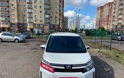 Toyota Voxy III, 2014 год, 1 795 000 рублей, 1 фотография