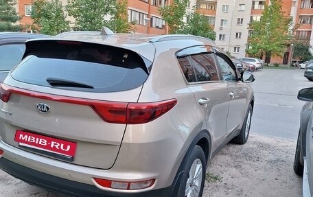 KIA Sportage IV рестайлинг, 2016 год, 1 800 000 рублей, 2 фотография