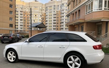 Audi A4, 2010 год, 930 000 рублей, 2 фотография