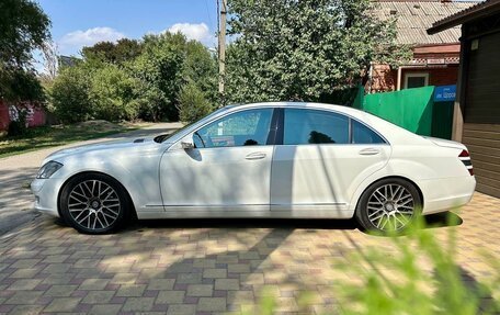 Mercedes-Benz S-Класс, 2008 год, 2 200 000 рублей, 8 фотография