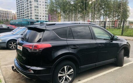 Toyota RAV4, 2016 год, 1 822 500 рублей, 2 фотография