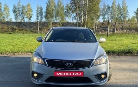 KIA cee'd I рестайлинг, 2011 год, 780 000 рублей, 1 фотография