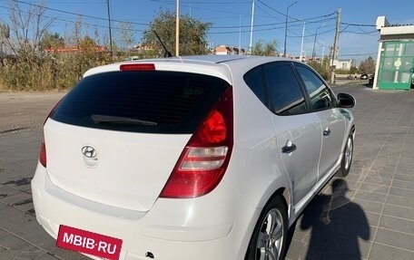 Hyundai i30 I, 2011 год, 700 000 рублей, 11 фотография