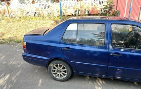 Volkswagen Vento, 1993 год, 155 000 рублей, 9 фотография