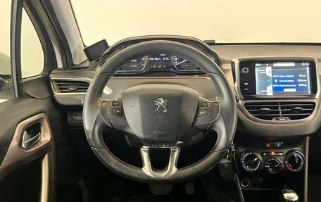 Peugeot 2008 II, 2014 год, 1 145 000 рублей, 16 фотография