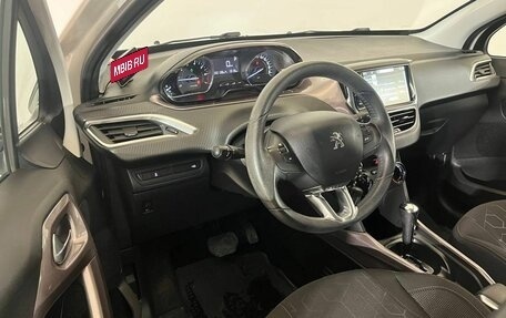 Peugeot 2008 II, 2014 год, 1 145 000 рублей, 8 фотография