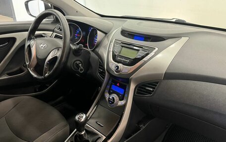 Hyundai Elantra V, 2013 год, 1 245 000 рублей, 13 фотография