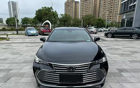 Toyota Avalon, 2020 год, 2 500 000 рублей, 2 фотография