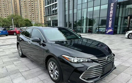 Toyota Avalon, 2020 год, 2 500 000 рублей, 3 фотография