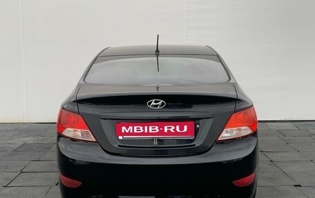 Hyundai Solaris II рестайлинг, 2011 год, 640 000 рублей, 7 фотография