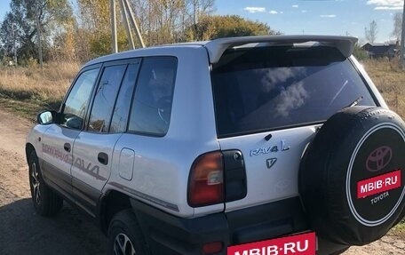 Toyota RAV4, 1997 год, 730 000 рублей, 8 фотография