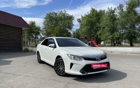 Toyota Camry, 2015 год, 2 230 000 рублей, 8 фотография