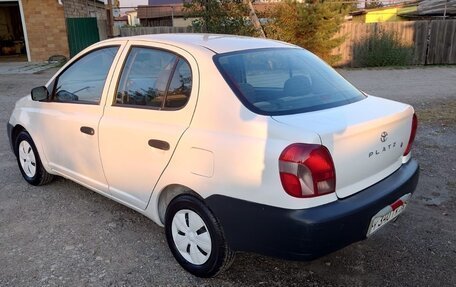 Toyota Platz, 2000 год, 355 000 рублей, 2 фотография