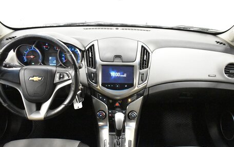 Chevrolet Cruze II, 2013 год, 850 000 рублей, 7 фотография