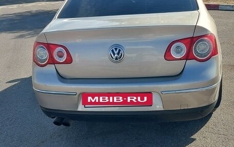 Volkswagen Passat B6, 2005 год, 690 000 рублей, 7 фотография