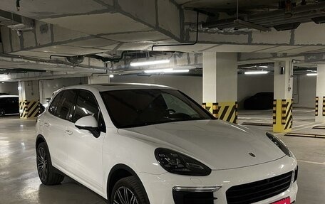 Porsche Cayenne III, 2016 год, 5 050 000 рублей, 3 фотография