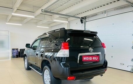 Toyota Land Cruiser Prado 150 рестайлинг 2, 2013 год, 3 649 000 рублей, 4 фотография