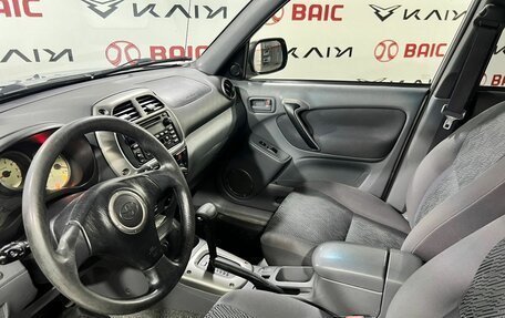 Toyota RAV4, 2004 год, 950 000 рублей, 8 фотография