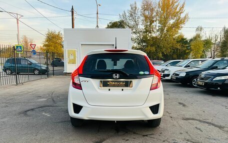 Honda Fit III, 2014 год, 1 099 000 рублей, 7 фотография