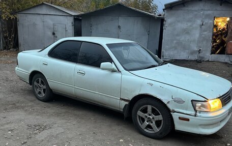 Toyota Vista, 1992 год, 180 000 рублей, 2 фотография