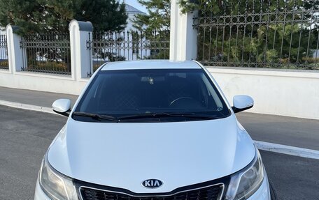 KIA Rio III рестайлинг, 2014 год, 1 100 000 рублей, 2 фотография