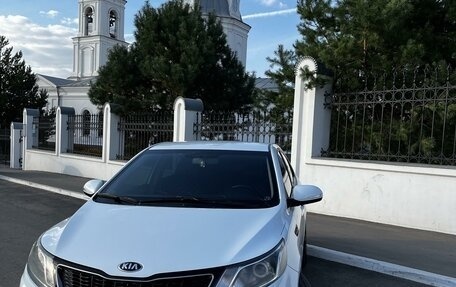 KIA Rio III рестайлинг, 2014 год, 1 100 000 рублей, 3 фотография