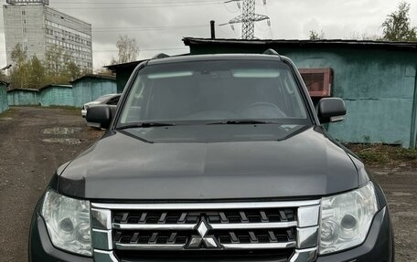 Mitsubishi Pajero IV, 2015 год, 3 190 000 рублей, 7 фотография