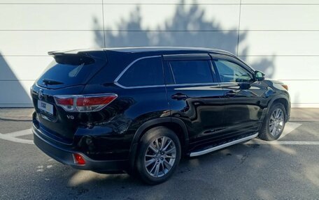 Toyota Highlander III, 2014 год, 3 780 000 рублей, 6 фотография