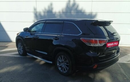 Toyota Highlander III, 2014 год, 3 780 000 рублей, 4 фотография