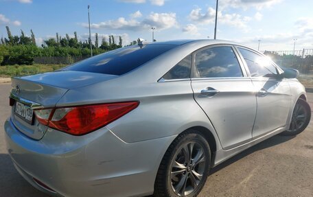 Hyundai Sonata VI, 2013 год, 1 270 000 рублей, 7 фотография