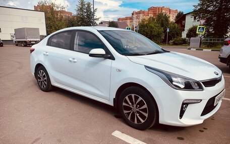 KIA Rio IV, 2018 год, 1 470 000 рублей, 3 фотография