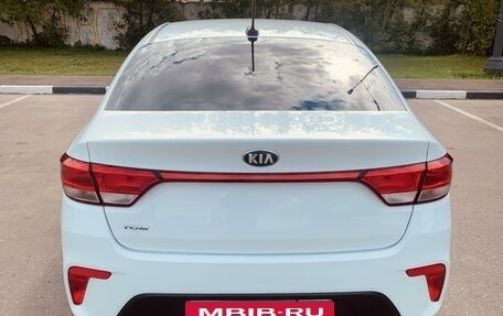 KIA Rio IV, 2018 год, 1 470 000 рублей, 5 фотография