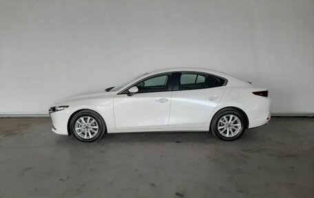 Mazda 3, 2019 год, 2 300 000 рублей, 8 фотография