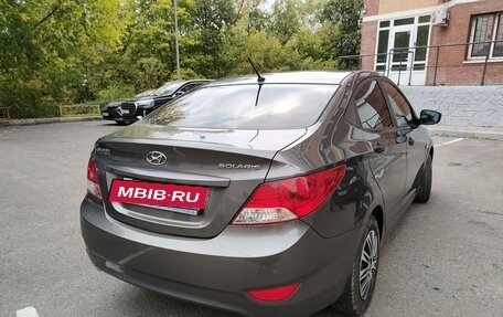 Hyundai Solaris II рестайлинг, 2013 год, 1 050 000 рублей, 7 фотография